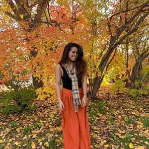 Meet your Posher, April